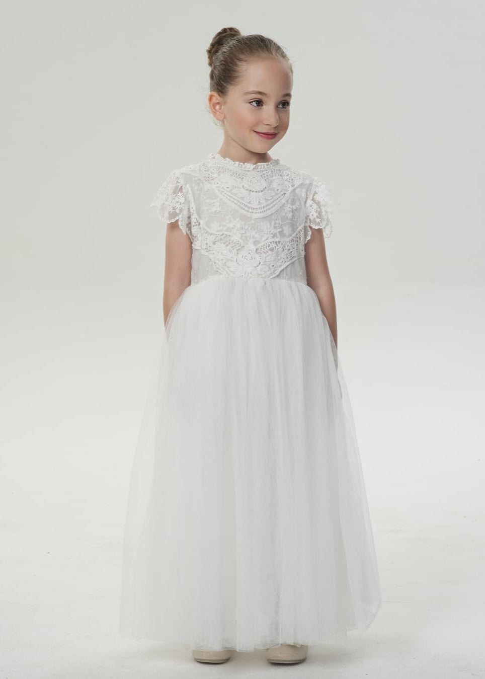 Jasmine Lace Communion Girl Dress in White