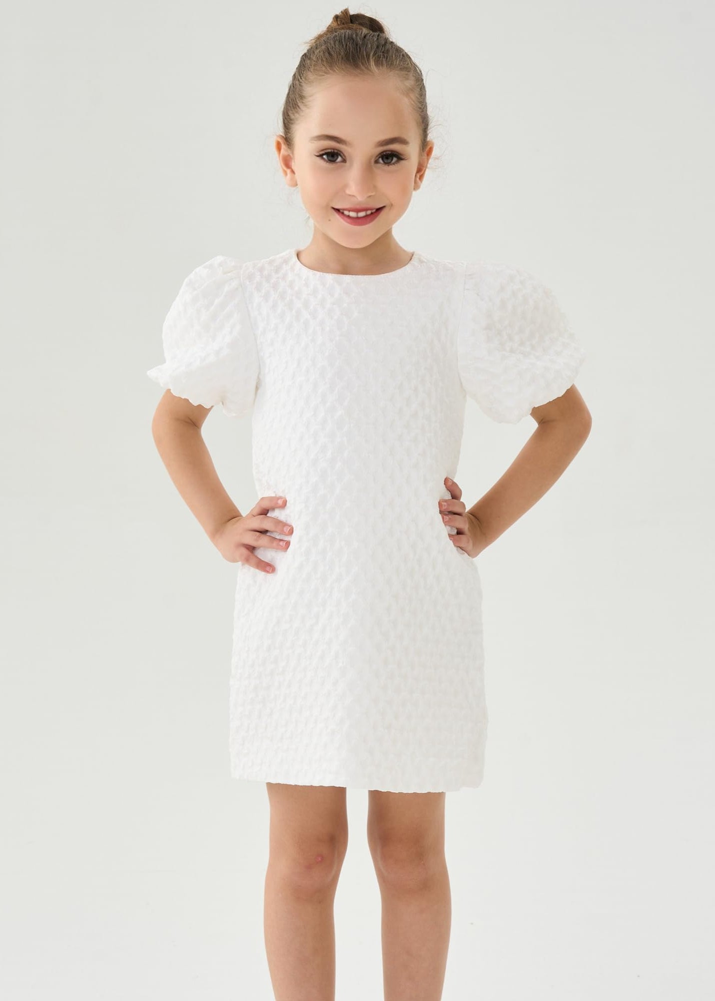 2Bunnies Girls' Textured Puff Sleeve Dress